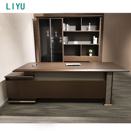 Liyu Furniture Hot Sale Good Reputation Latest Large Luxurious Office Table Chief Officer Desk