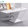 Liyu Modern Light Luxury Boss Office Desk Chair Combination Fashionable Large Class Table Wooden L-shaped Office Desk Furniture