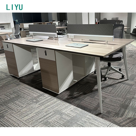 Ergonomic and Flexible Cubicle Desk for Office Layouts